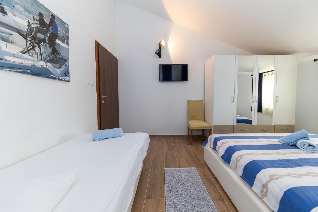 Apartman Lana Биоград-на-Мору Экстерьер фото