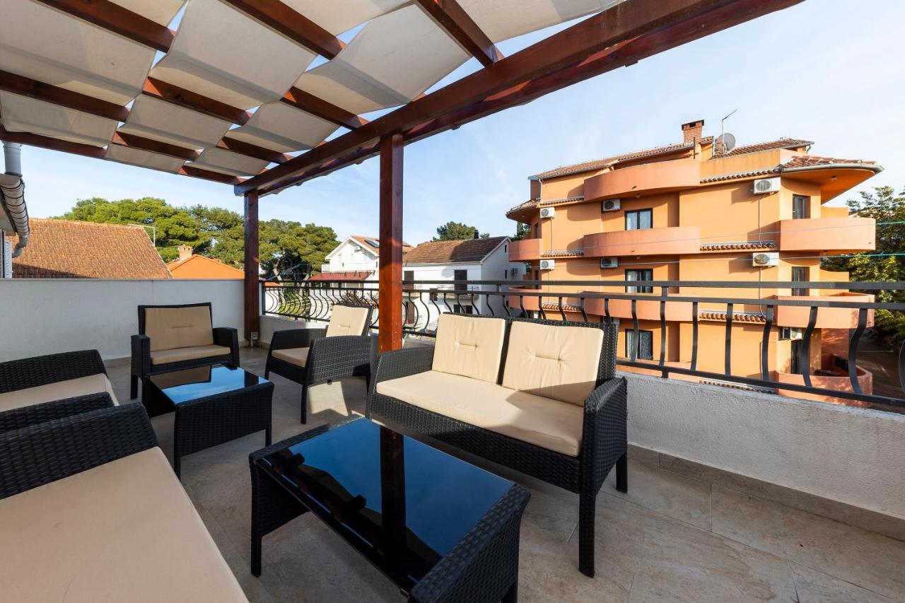 Apartman Lana Биоград-на-Мору Экстерьер фото