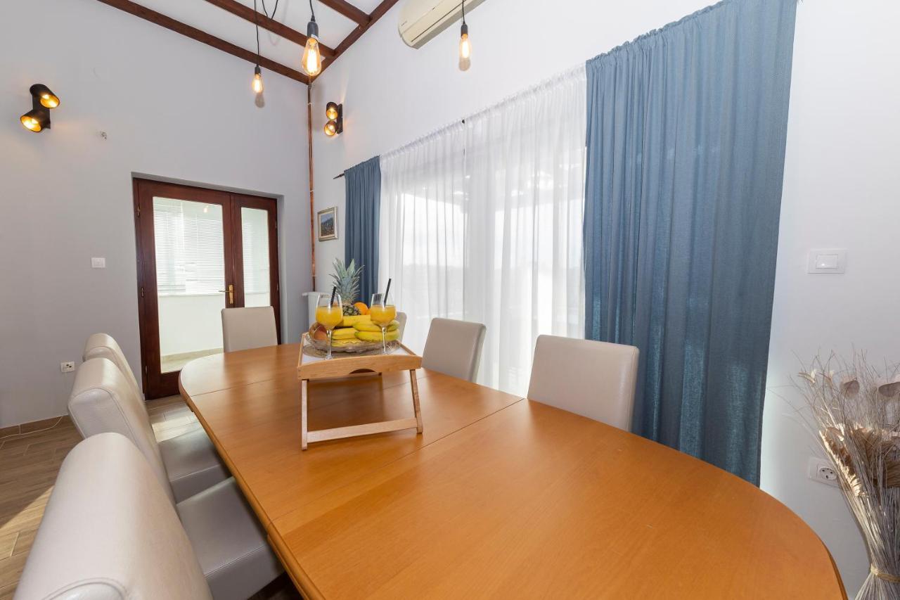 Apartman Lana Биоград-на-Мору Экстерьер фото