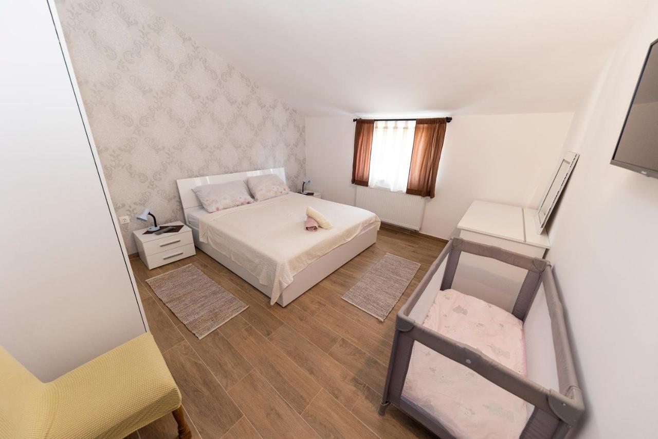 Apartman Lana Биоград-на-Мору Экстерьер фото